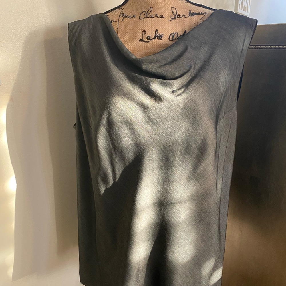 ELISABETH SLATE GRAY TOP